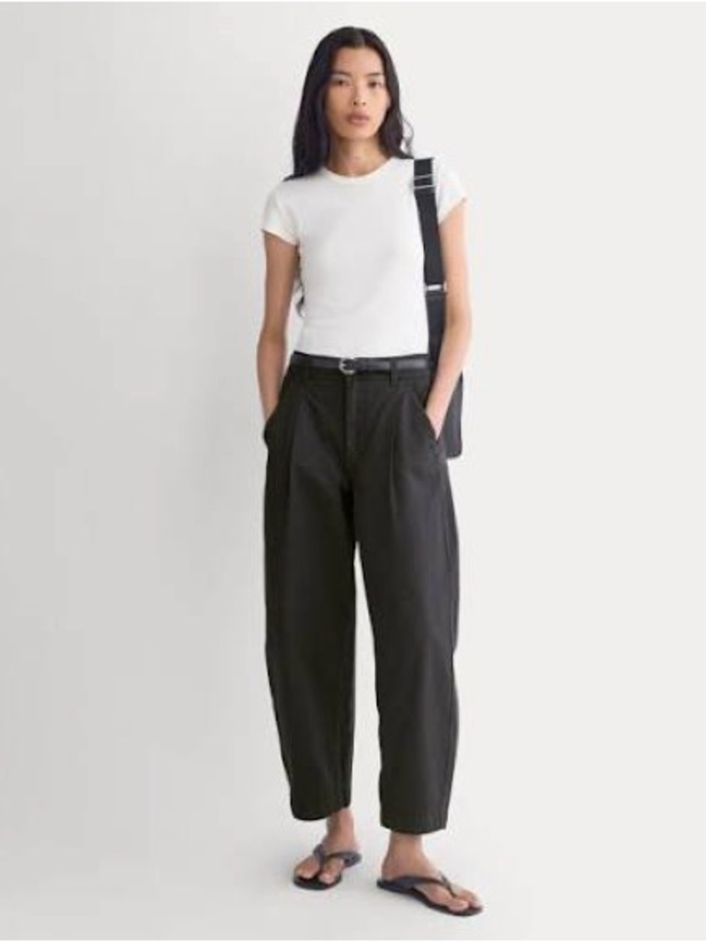 NWT Everlane the Everywhere Pant, Barrel Fit, Cropped washed black size 00
